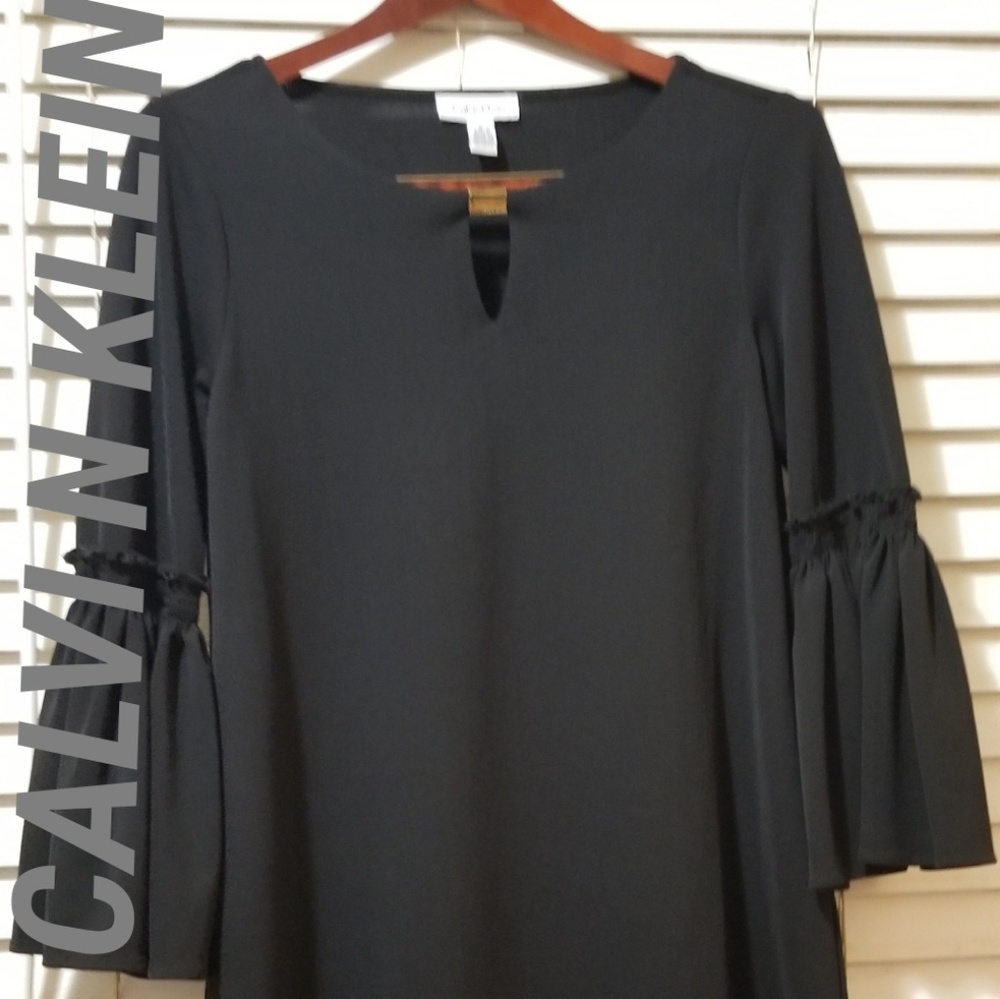 AUTH CALVIN KLEIN BLACK KEY HOLE BLOUSE SZ S - Picture 1 of 8